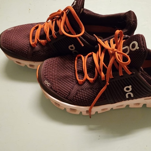 On Running Shoes - ON - women sneaker size 7